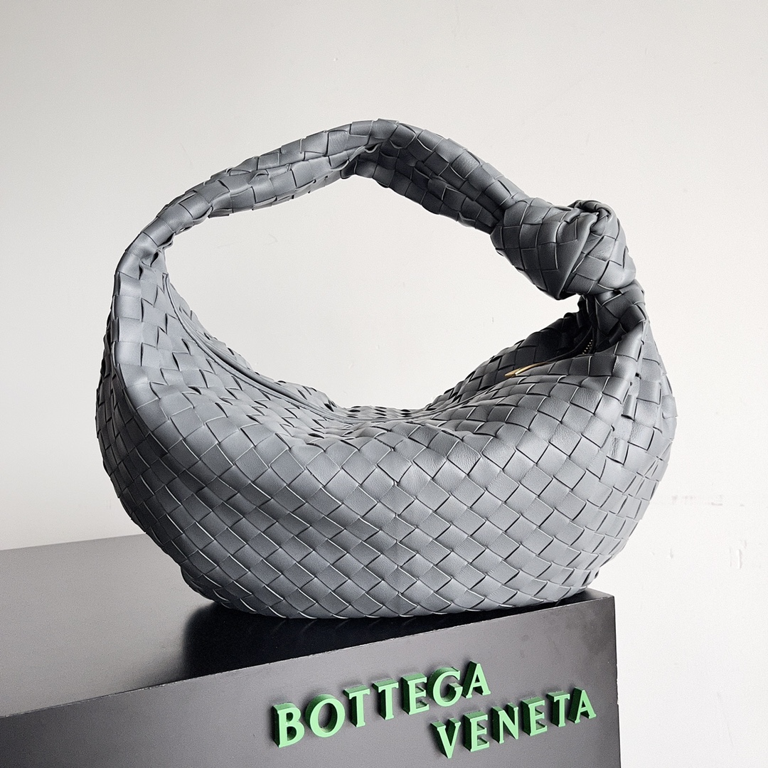 Bottega Veneta Hobo Bags